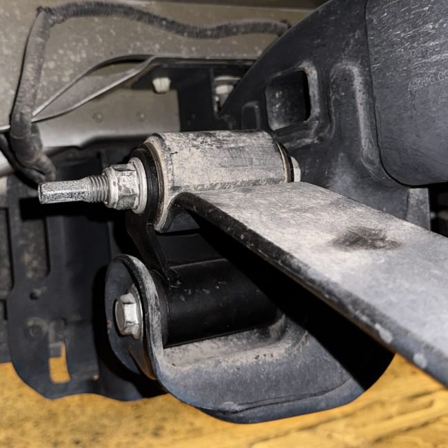 F150-Rear-Lift-Shackle-650×650